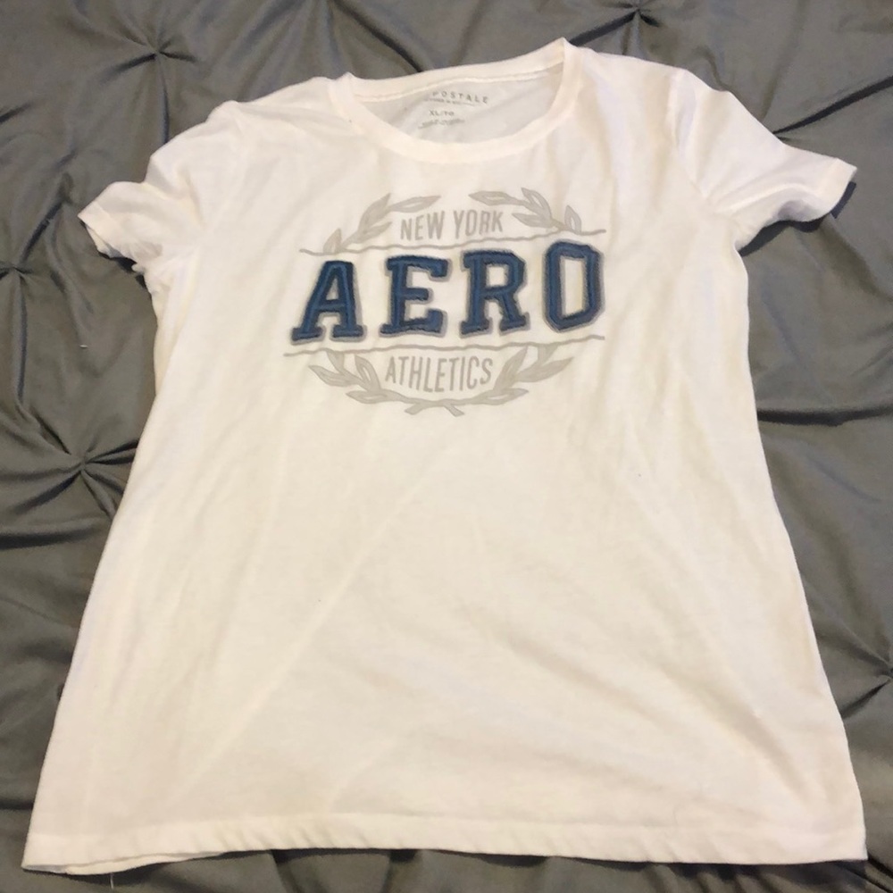 Aeropostale white tee size XL